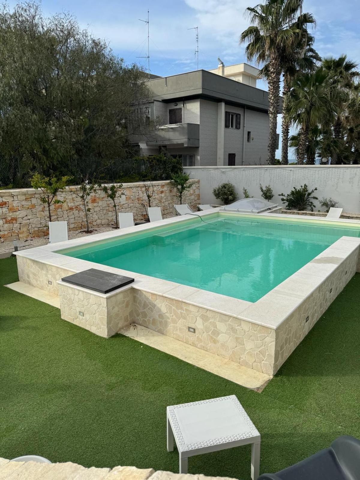 Bed and Breakfast Casa Al Mare Luxury Bari Exterior foto