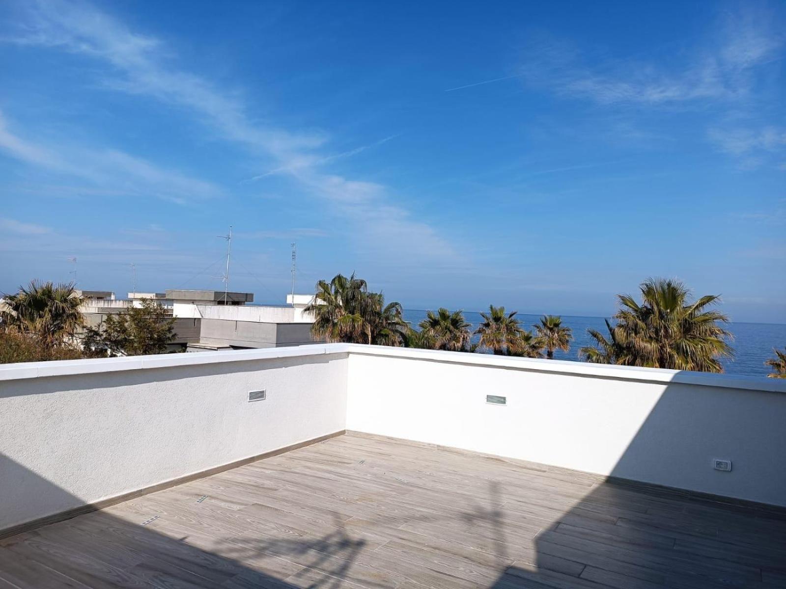 Bed and Breakfast Casa Al Mare Luxury Bari Exterior foto